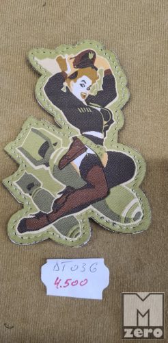 BOMBER PIN UP GIRL NAGYMÉRETŰ TEXTIL FELVARRÓ